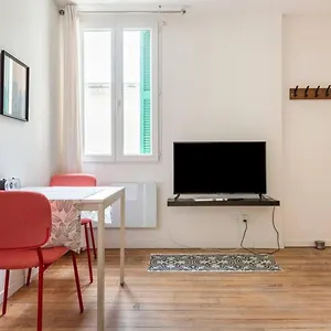 https://t1-cosi-proche-gare.midi-pyreneeshotels.com